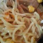 くるまやラーメン - 味噌担々麺の拡大画像、くるまやの味噌担々麺は、うーまーいーぞー!