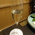京都つゆしゃぶCHIRIRI - 白ワイン泡