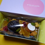 グラン・ヴァニーユ - 箱入りの、ケーク　オ　フリュイ