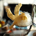 ラウンジバー プリヴェ - １段目…小鳥のラングドシャ&チョコの卵