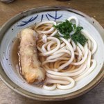 長楽 - かけうどんは温で150円
ちくわは50円