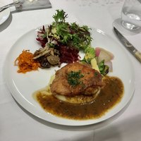 レストラン シャルム - 【サービス・ランチ】（2160円税込）サービス料５％別メイン料理は肉。