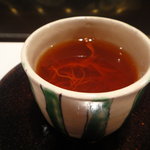 カハラ - 漢方食材の入ったコンソメ（キノコの名前は夏虫草だったかな）