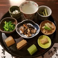たでの葉 - 前菜盛り合わせ