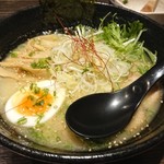 Kakurega Shubou Yattoko - 濃厚鶏塩ラーメン