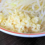 ラーメン二郎 - ニンニク増し増し