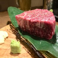 神戸牛 日本橋イタダキ - 今日のオススメ 　神戸牛   ランボソステーキ 3,500円