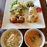 檜氣 - 2017年12月：ランチプレート　ドリンク・スイーツ付き(\1650)