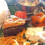 Spice&Dining KALA - ピックルはなす、キンカン？