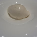 カンテサンス - メレンゲのアイスクリーム