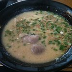 和春縁茶荘 - とんこつらーめん