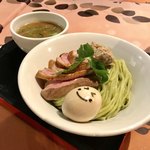 Menya Tamagusuku - 【限定】あいち鴨つけ麺 鴨チャーシュー増 味玉TP