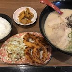 一成 - らーめん（こく味）＝５００円烏賊リングフライ ご飯付＝２００円
