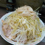 ラーメン二郎 - 小ラーメンヤサイマシマシニンニクアブラ