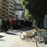 ラーメン二郎 - 6～70人の行列