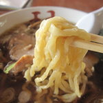 中華そば処 琴平荘 - 平日限定の太麺