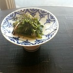 ひのきざか - 先付　京壬生菜(きょうみぶな)と干し貝柱の浸し