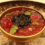 グランド ダイア - キャビアに蕪のムース(アップ)