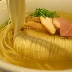 RAMEN RS 改 - 鶏出汁艶塩の麺