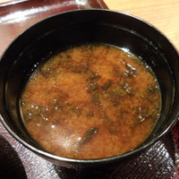 豚捨 KITTE丸の内店 - 赤出汁
