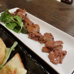 トリワイン ＰＩＫＯＳＨＨＨＵ - きぎも炙り？