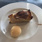 TERROIR Kawabata - 温かい林檎のタルト