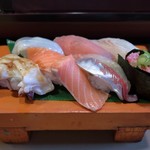 葵 - 寿司盛り合わせ