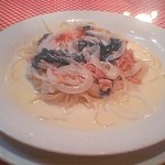 ソタレ - サーモンと季節野菜のチーズクリームソース