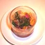 miura - サンマとツボダイのサラダ、菊の花びらが彩りを添える