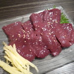 炭火焼肉 邑 - レバ刺