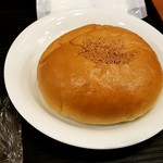 カフェ・ベローチェ - 北海道十勝産小豆のあんぱん：150円 (～2020/8)