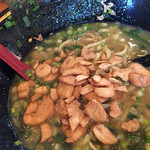 ラーメン 末廣家 - 揚げニンニク