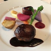 ラ・ブランシュ - 鴨肉のコンフィ香味野菜パイ包み焼き