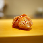 鮨 あらい - 赤貝