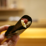 鮨 あらい - 鮪手巻き