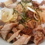 Nakamuraya Kura - チャーシュー丼250円