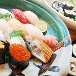 呑んごろ - 料理写真:創作寿司です。