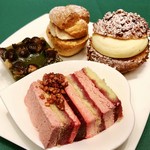 ガーデンテラス東山 - ５皿目＠フランボワジエ、宇治しぐれういろう、シュークリーム(nunq nusc)、シュークリーム(ガーデンテラス東山)