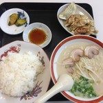 光華飯店 - ラーメンセット　680円