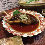 虎丸 - 『本日釣りたて　旬いがみ（ブダイ）の煮付け』　伊勢　虎丸　