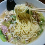 三河屋製麺の旨い細麺！