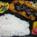 ランチタイム - カツの衣がは上手