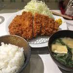 丸山吉平 - ロース200（1,600円）とごはん半分（100円）