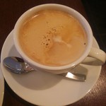 パティスリー・レ・ビアン・エメ - カフェ・オ・レ