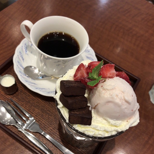 閉店 葉山珈琲 伊勢丹相模原店 相模大野 喫茶店 食べログ