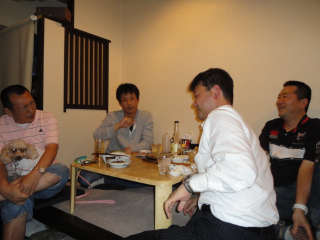 Loites レストラン 飲食店の検索 長崎市立山里中学校 プチ同窓会 有難うご 居酒屋くんぼ
