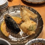 天ぷらめし 金子半之助  - 天ぷらめし 980円(税込)