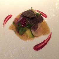 シェ・イノ - 