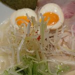 近江熟成醤油ラーメン 十二分屋 - 