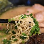 ラーメン専門店 八郎兵衛 - 八郎チャーシューメン